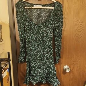 Zara Black and Green Floral Long Sleeve Dress